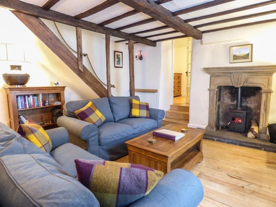 The On The Square, Wensley - Derbyshire Country Cottage. Holiday home Matlock (Derbyshire)