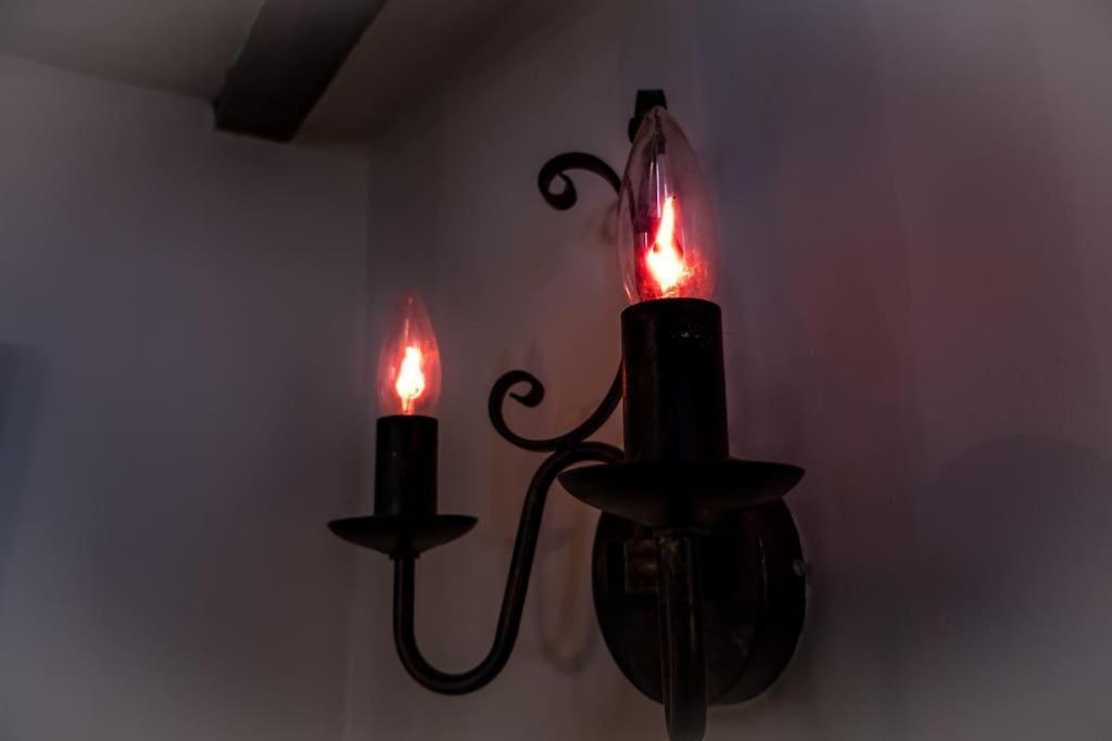 The On The Square, Wensley - Derbyshire Country Cottage. Holiday home Matlock (Derbyshire)